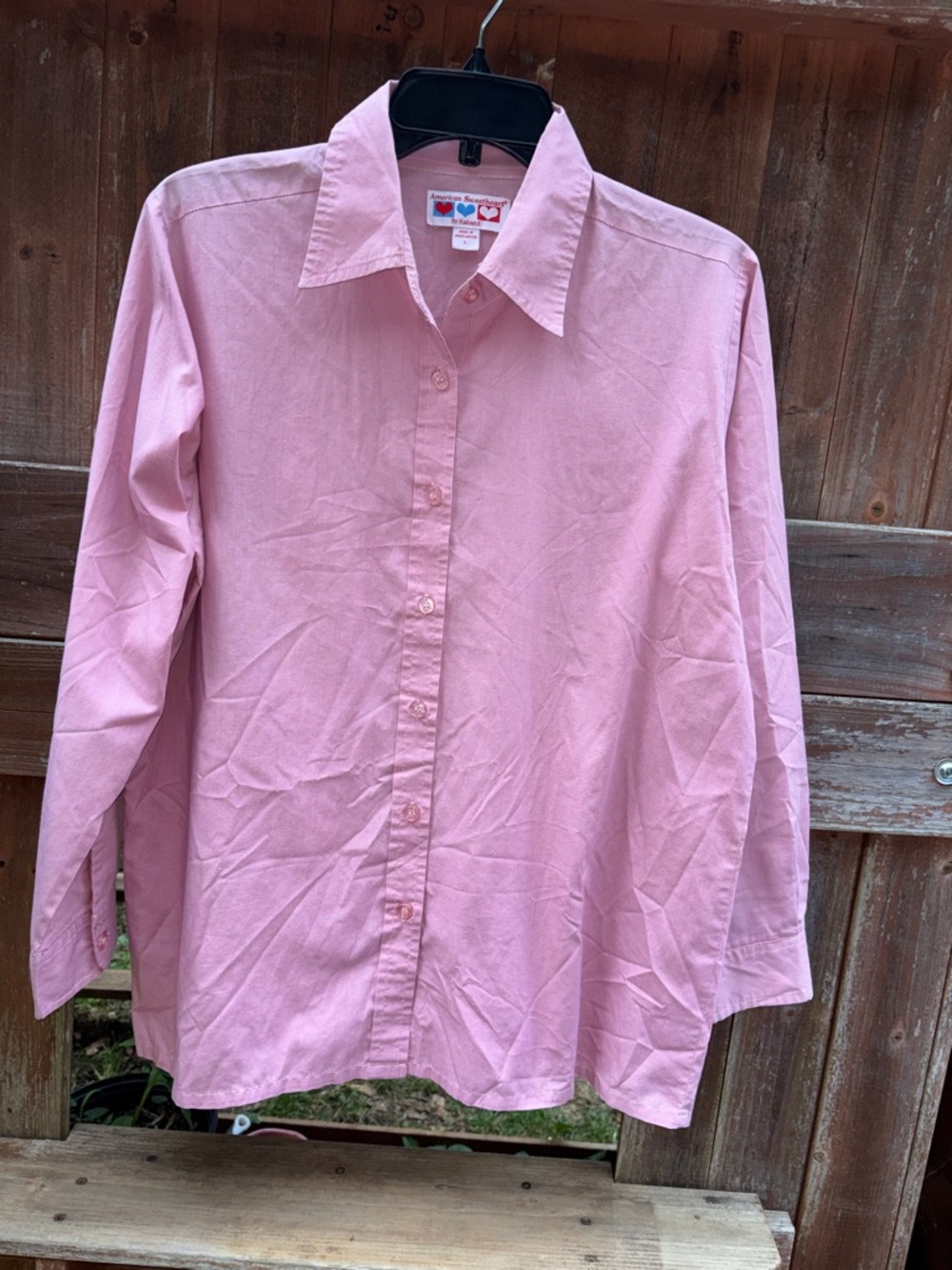 Women's Classic Button-Front Long-Sleeve Shirt in Light Pink - Picture 5 of 8